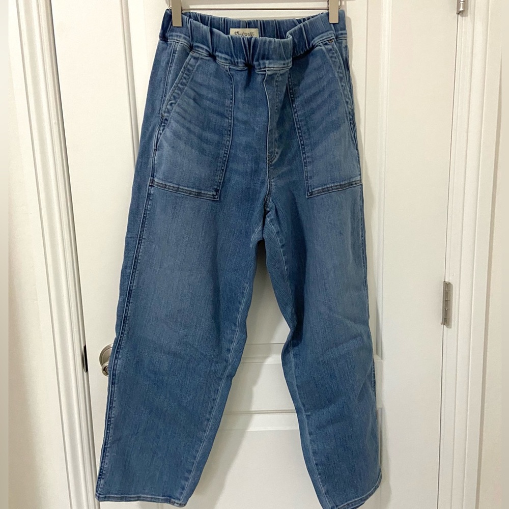 MADEWELL relaxed pull on jeans size LARGE